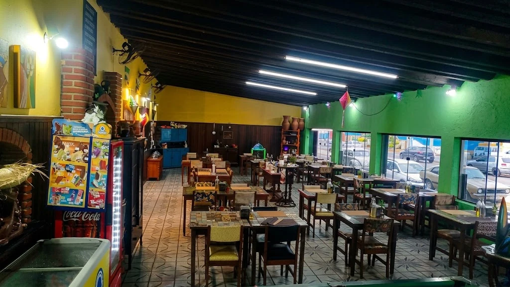 Ambiente interno da Toca do Acarajé